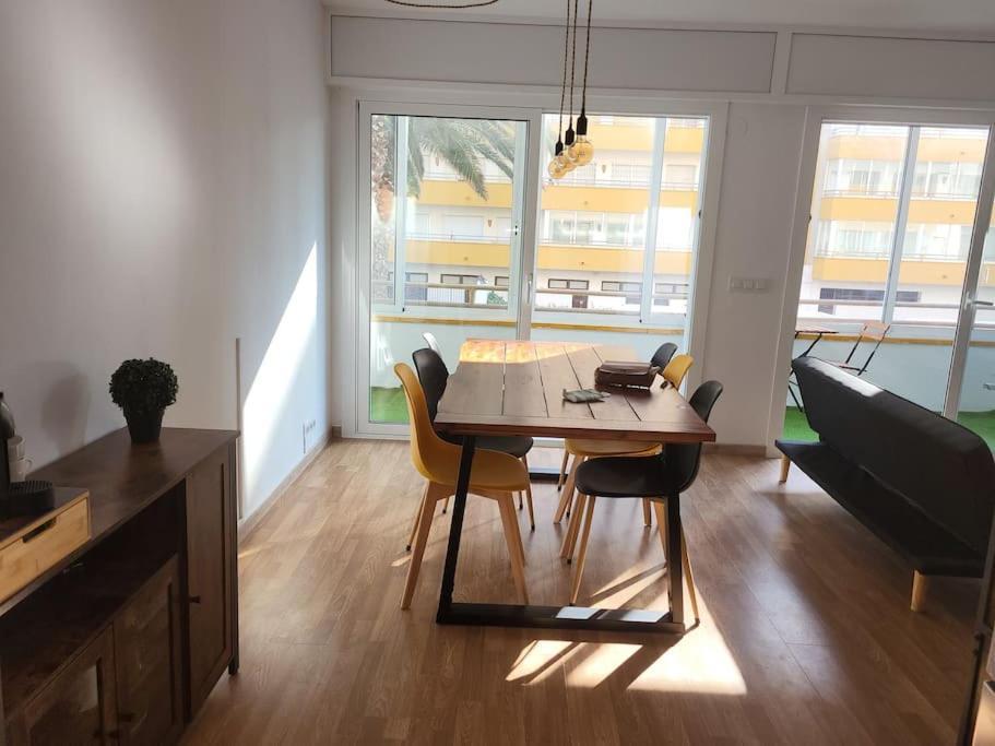 Superbe apartement en residence avec piscine Roses Extérieur photo